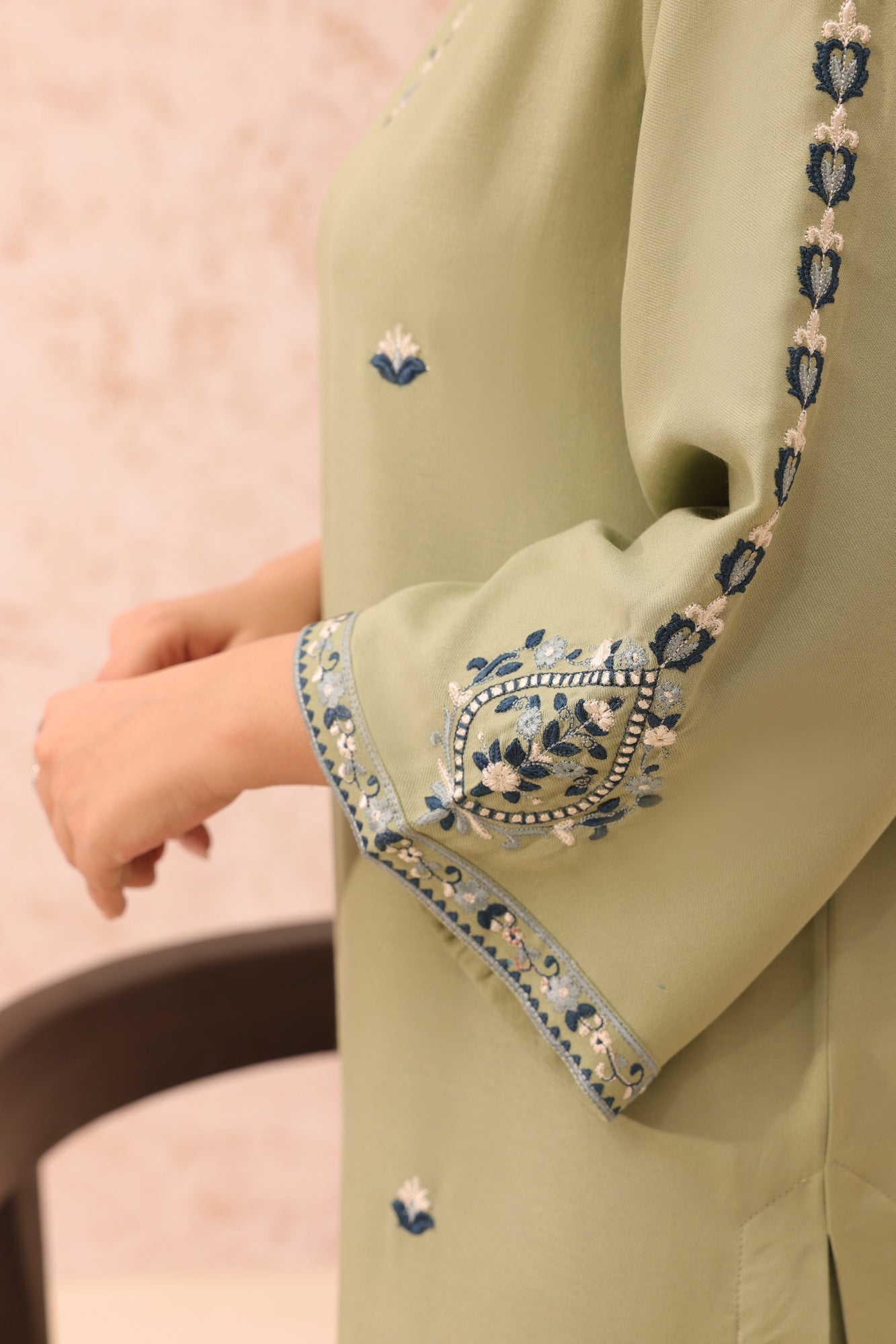 ESRA 2-PIECE