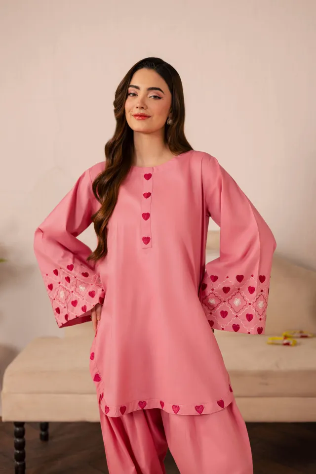 MIKA 2-PIECE