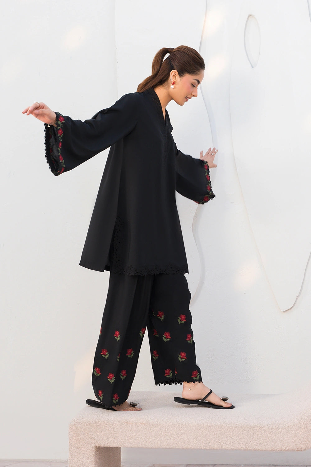 OASIS 2-PIECE