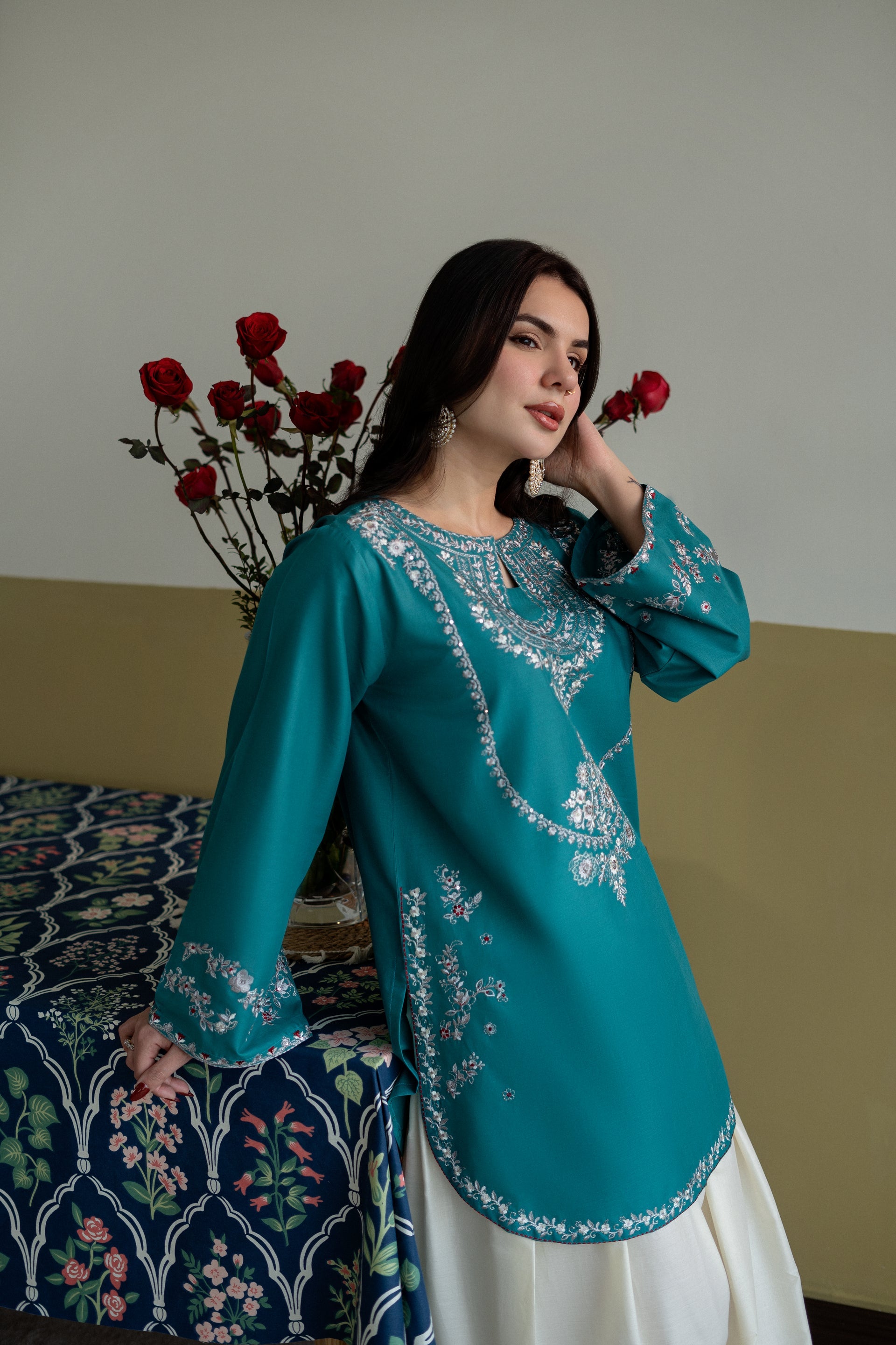 PARISA 2-PIECE